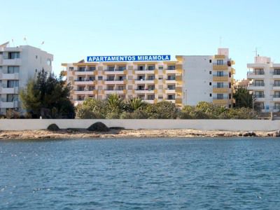 Apartamentos Mira Mola Figueretas Экстерьер фото